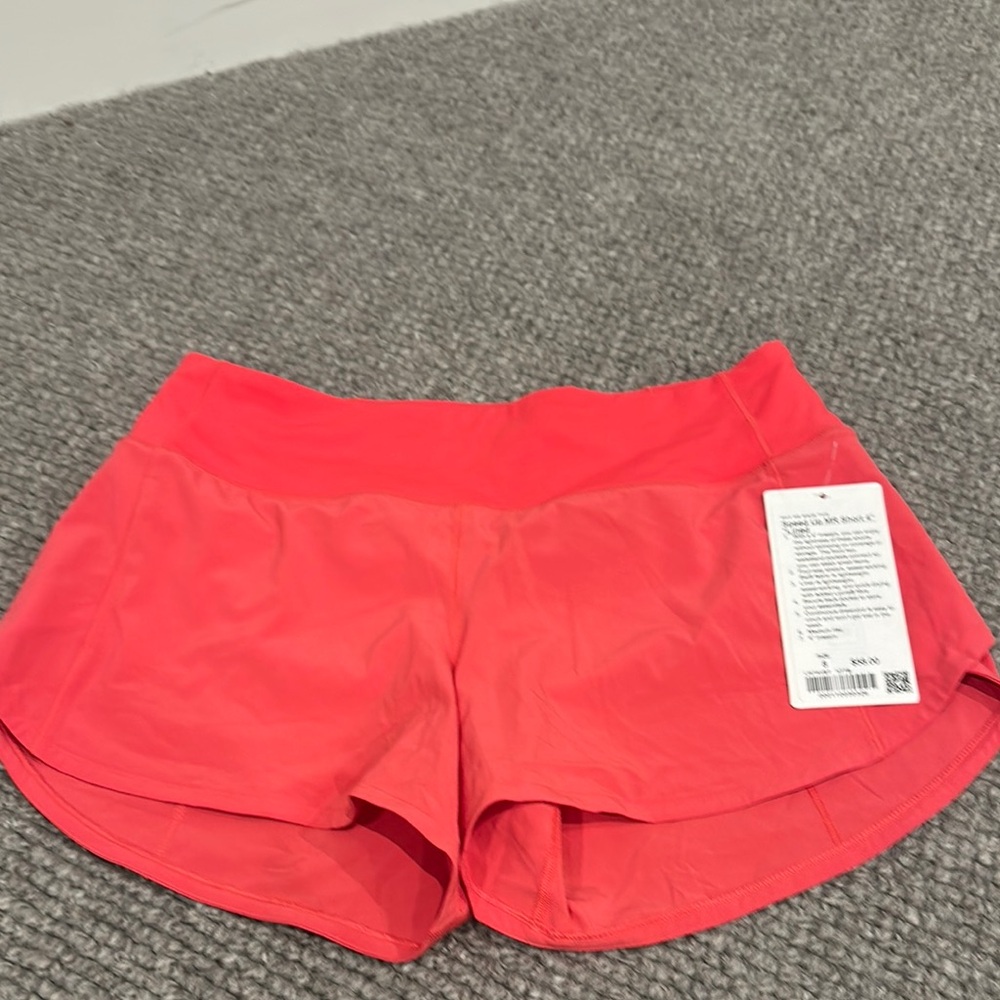 Lululemon Speed Up Women's Coral Shorts